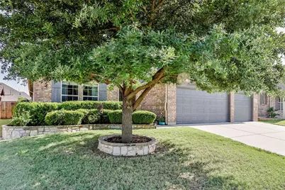 1405 Mesa Flats Drive, Fort Worth, TX 76052 - Photo 3