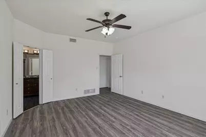 1405 Mesa Flats Drive, Fort Worth, TX 76052 - Photo 13