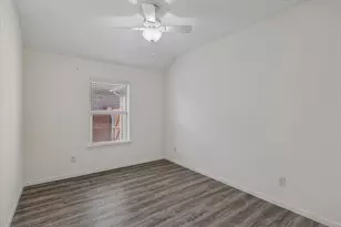 1405 Mesa Flats Dr, Fort Worth, TX 76052 - Photo 19