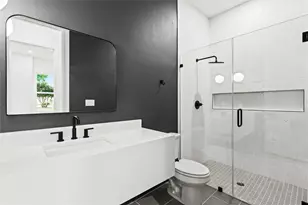 3641 Espanola Dr, Dallas, TX 75220 - Photo 5