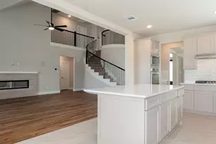 1817 Hidden Crk Dr, Midlothian, TX 76065 - Photo 17