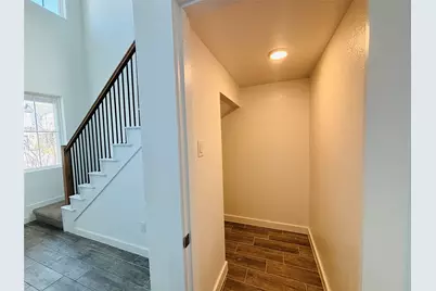 4508 Hogans Alley Drive, Arlington, TX 76001 - Photo 15