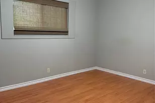 510 Texas St, Denton, TX 76209 - Photo 9