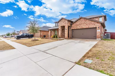 1102 Tiburon Trail, Cleburne, TX 76033 - Photo 3