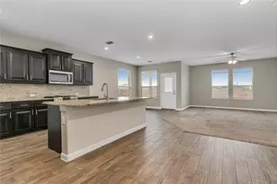 1102 Tiburon Trail, Cleburne, TX 76033 - Photo 5