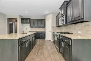 1102 Tiburon Trail, Cleburne, TX 76033 - Photo 7