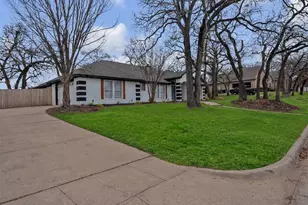 400 Baldwin Drive, Joshua, TX 76058 - Photo 3