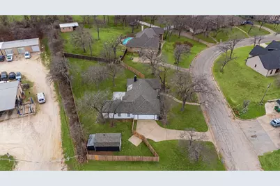 400 Baldwin Drive, Joshua, TX 76058 - Photo 37