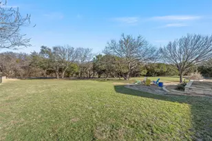 37007 Wood Acre Dr, Whitney, TX 76692 - Photo 33