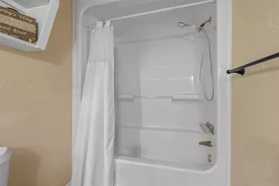 37007 Woodacre Drive, Whitney, TX 76692 - Photo 19