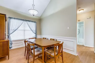 1527 Ranchview Lane, Carrollton, TX 75007 - Photo 7