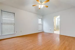 1527 Ranchview Ln, Carrollton, TX 75007 - Photo 19