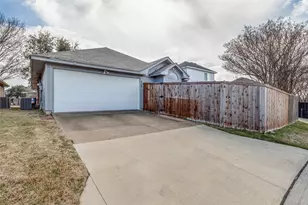 1527 Ranchview Ln, Carrollton, TX 75007 - Photo 25