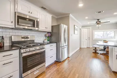 4605 Birchman Avenue, Fort Worth, TX 76107 - Photo 15