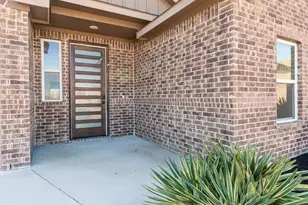 315 Delatorre St, Trenton, TX 75490 - Photo 3