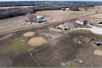 315 Delatorre Street, Trenton, TX 75490 - Photo 39