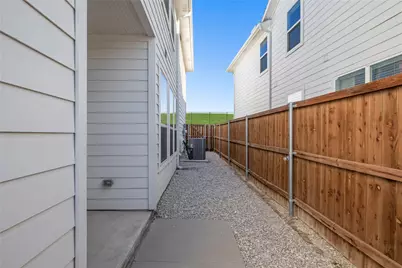 3432 Vista Highlands Lane, Fort Worth, TX 76135 - Photo 31