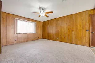 235 Elizabeth Ln, Blossom, TX 75416 - Photo 5