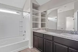 9805 Summerton Dr, Fort Worth, TX 76108 - Photo 9