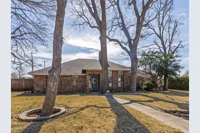 3410 Oxford Drive, Rowlett, TX 75088 - Photo 1