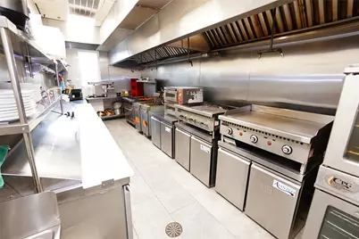 15375 Addison Road, Addison, TX 75001 - Photo 27