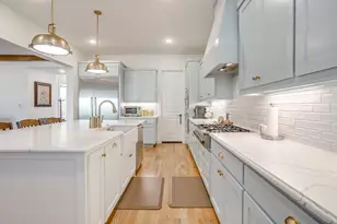 9708 Latour Ct, Fort Worth, TX 76126 - Photo 7