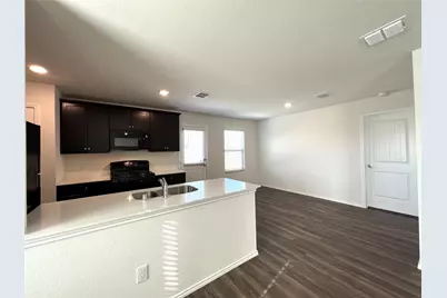 213 Anvil Drive, Fort Worth, TX 76052 - Photo 5