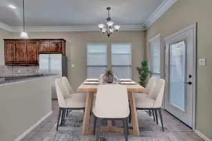 716 Crestridge Cir, Euless, TX 76040 - Photo 9