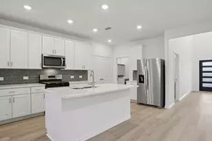 704 Dotty Dr, Princeton, TX 75071 - Photo 1