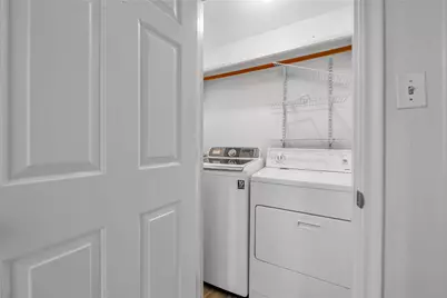 5043 Les Chateaux Drive #214, Dallas, TX 75235 - Photo 9