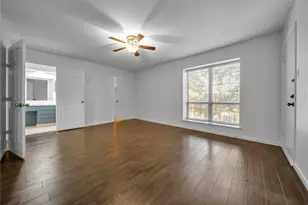 5043 Les Chateaux Dr, Dallas, TX 75235 - Photo 1