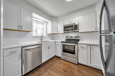 5043 Les Chateaux Drive #214, Dallas, TX 75235 - Photo 3