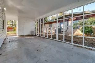 1610 Belmead Ln, Irving, TX 75061 - Photo 31