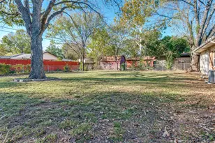 1610 Belmead Ln, Irving, TX 75061 - Photo 37