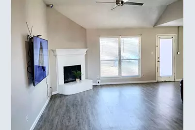 341 McMurtry Drive, Arlington, TX 76002 - Photo 3