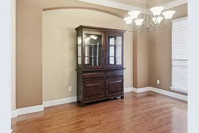 2919 Bandera, Grand Prairie, TX 75054 - Photo 5