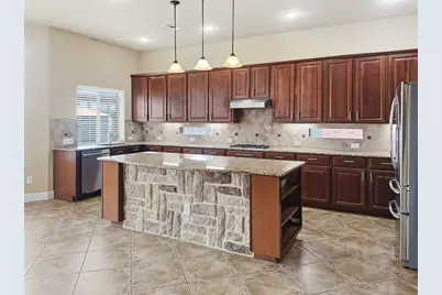 2919 Bandera, Grand Prairie, TX 75054 - Photo 7