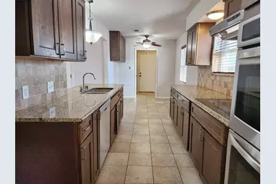 906 Pinedale Lane, Dallas, TX 75241 - Photo 11