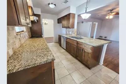 906 Pinedale Lane, Dallas, TX 75241 - Photo 13