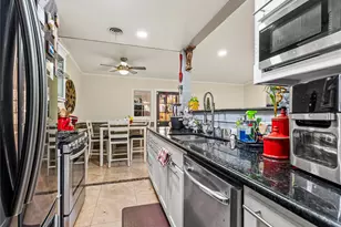 8616 Flicker Ln, Dallas, TX 75238 - Photo 13