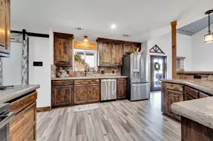 9834 County Rd 305, Grandview, TX 76050 - Photo 9