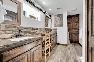 9834 County Rd 305, Grandview, TX 76050 - Photo 31