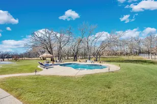 9834 County Rd 305, Grandview, TX 76050 - Photo 9