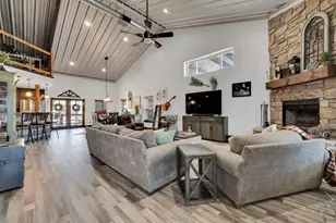 9834 County Rd 305, Grandview, TX 76050 - Photo 29