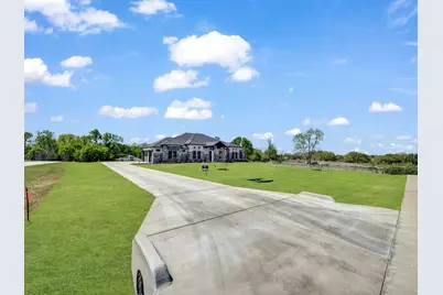 4009 Estancia Court, Weatherford, TX 76088 - Photo 7