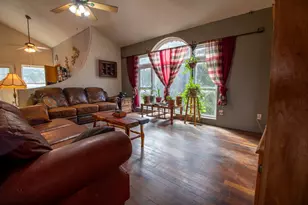 5562 Cedar Creek Dr, Kemp, TX 75143 - Photo 5