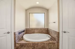 9135 Parkview Cir, Tolar, TX 76476 - Photo 17