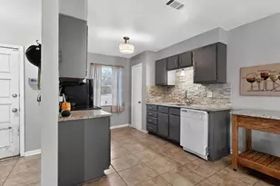 151 Northtown Dr, Wills Point, TX 75169 - Photo 17