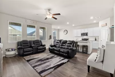 4949 Parrington Drive, Princeton, TX 75407 - Photo 7