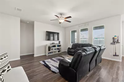 4949 Parrington Drive, Princeton, TX 75407 - Photo 3